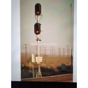 traffic light 16