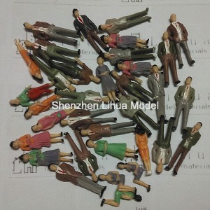 1:50 O scale mixed figures----for model train layouts